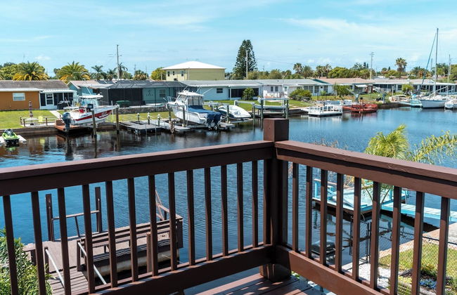 Waterfront Getaway and BBQ - Foto 24