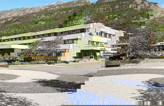 Foto 1 - 6 Person Holiday Home in Svelgen-by Traum