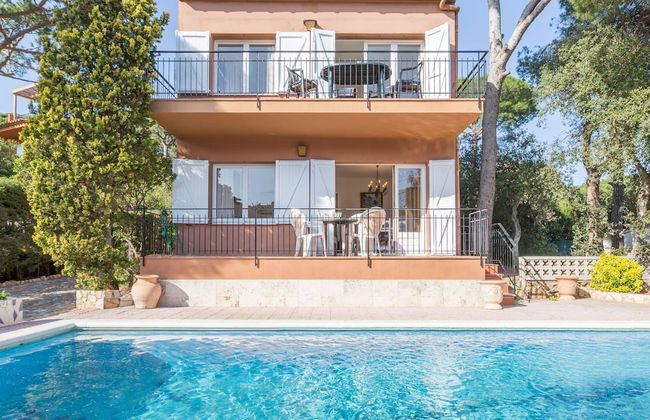 Apartment near Sea with Shared Swimming Pool in Costa Brava - Foto 1