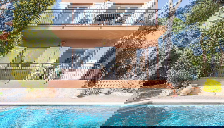 Foto 1 - Apartment near Sea with Shared Swimming Pool in Costa Brava