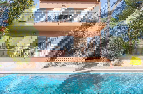 Foto 1 - Apartment near Sea with Shared Swimming Pool in Costa Brava