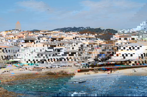 Foto 17 - Apartment near Sea with Shared Swimming Pool in Costa Brava