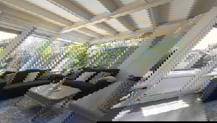 Foto 1 - Welcoming Bungalow With Garden
