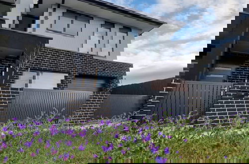 Foto 2 - Brand new House - Modern Home in Great Location
