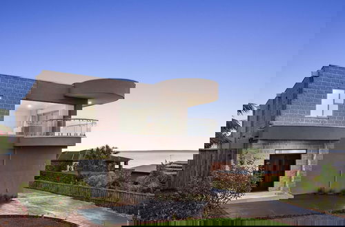 Foto 36 - Cliffside Castle With Bay And City Views