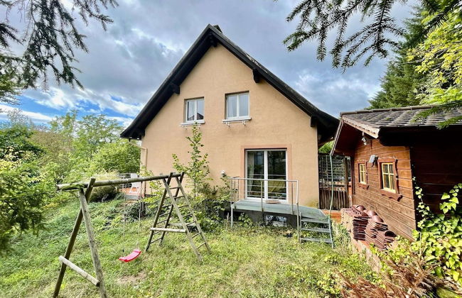 Charming Holiday Home With Garden - Photo 39