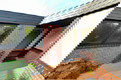 Foto 27 - Modern Holiday Home in the Dunes
