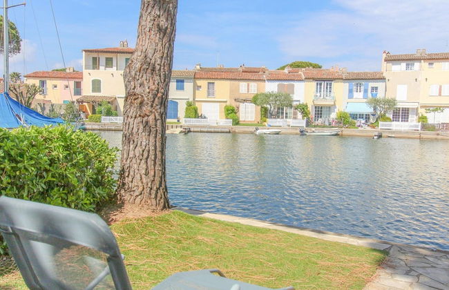 Pleasant Holiday Home in Port Grimaud With Garden - Photo 8