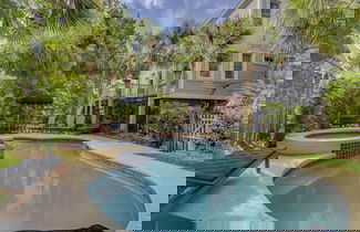 Foto 1 - 2701 Palm Boulevard by Avantstay Steps to the Beach, Ping Pong, Putting Green