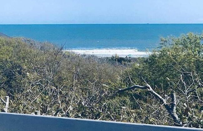 2701 Palm Boulevard by Avantstay Steps to the Beach, Ping Pong, Putting Green - Foto 16