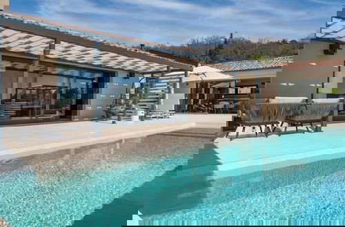 Foto 21 - Villa Noeli With Swimming Pool