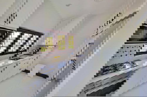 Photo 5 - The Swallow Nest 1