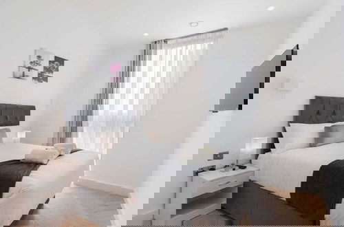 Foto 5 - 3br-sleeps8-central London-parking