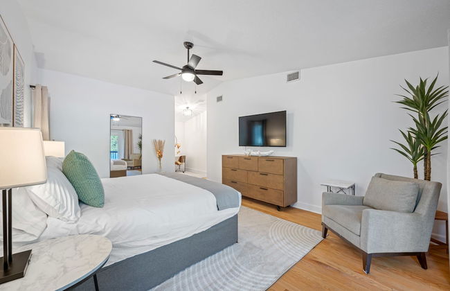 Court Haven Paradise: Your All-in-one Getaway - Foto 3