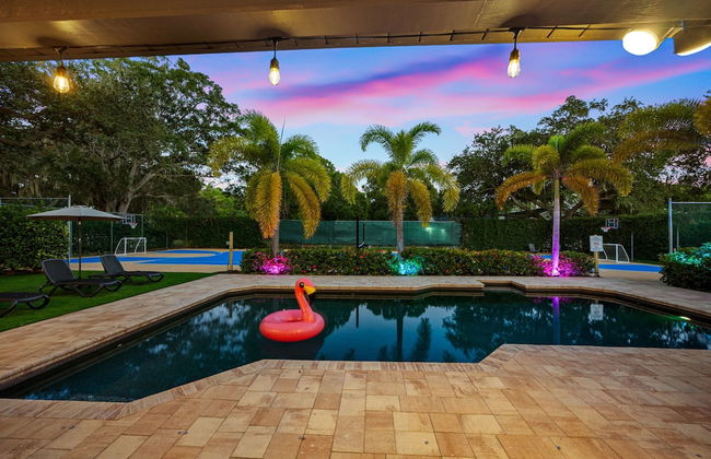 Court Haven Paradise: Your All-in-one Getaway - Foto 36