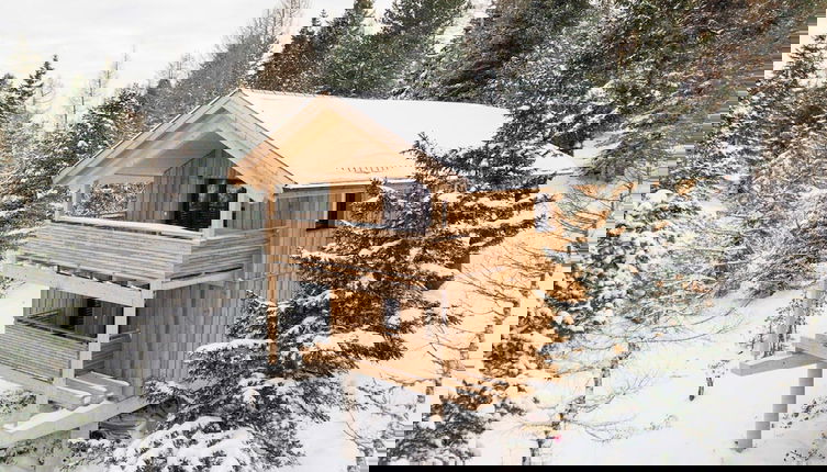 Foto 1 - Natural Chalet With Whirlpool