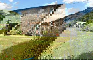 Foto 1 - Farmhouse in Pescaglia With Swimming Pool