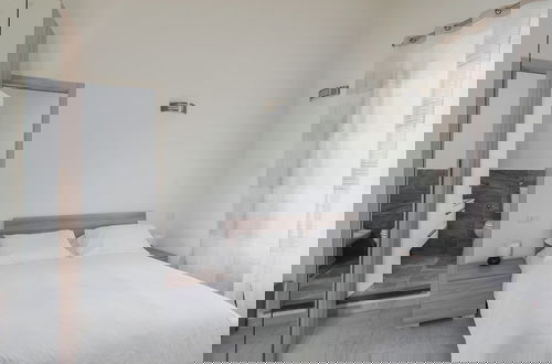 Foto 1 - Modern duplex with balcony