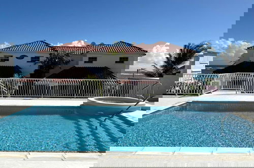 Foto 18 - Silver Sands Beach Villas are Great for Family-friendly Activities