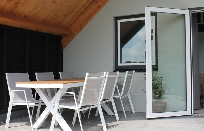 Nice Holiday Home With Terrace - Foto 17