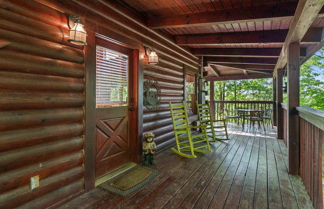 Rustic 3br Cabin Near Lake w/ Hot Tub! - Photo 48