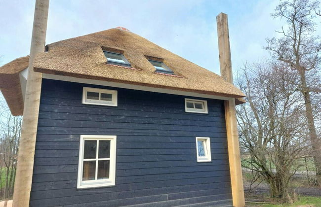 Comfortable Holiday Home With Garden - Photo 16