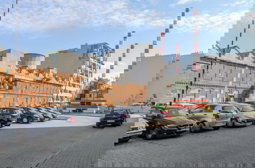 Photo 12 - Lumina bright apart with parking