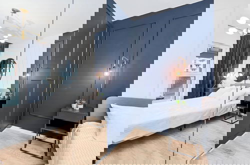 Photo 3 - Lumina bright apart with parking
