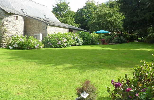 Cosy Holiday Home in Huelgoat With Terrace - Foto 25