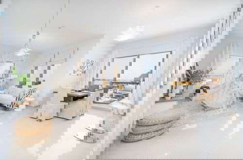 Foto 19 - Contemporary Living by The Sea 2BD New Listing