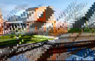 Foto 1 - Spacious Holiday Home With Outdoor spa