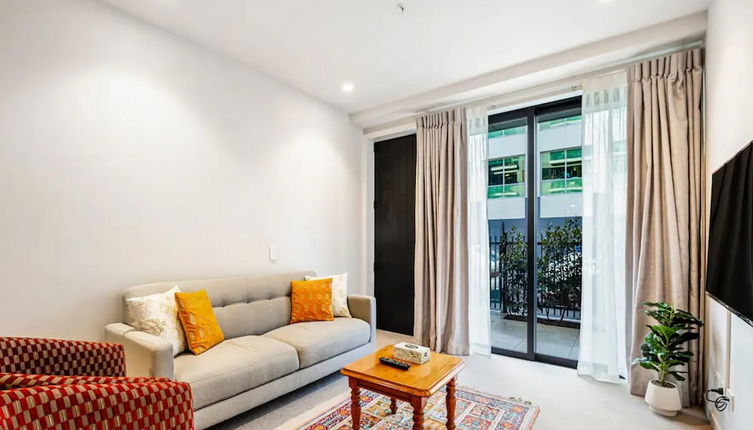 Photo 1 - Spacious Mount Eden Apartment