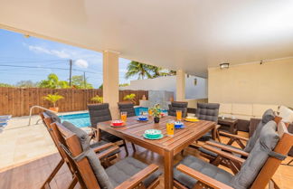 Photo 3 - 3BR Privatepool - Outdoor Dining - Great Location