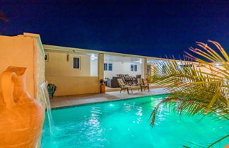 Photo 2 - 3BR Privatepool - Outdoor Dining - Great Location