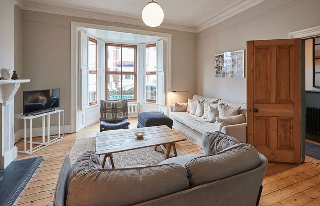 Host Stay Emerald Residence - Foto 13