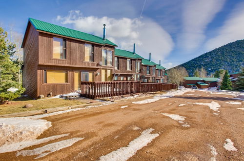 Foto 16 - Pet-friendly La Veta Condo w/ Mountain Views