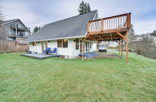 Photo 12 - Stylish Bellingham Home w/ Lake + Mountain Views