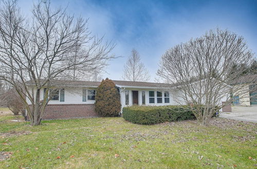 Photo 10 - Spacious Delaware Home w/ Private Hot Tub