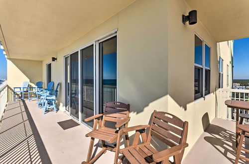 Photo 27 - Bright Beachfront PCB Unit: Balcony & Beach Chairs