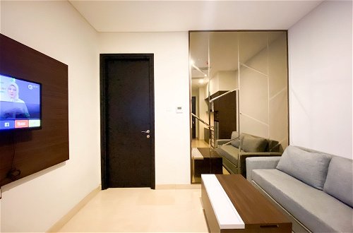 Photo 12 - Elegant And Comfort 1Br Sudirman Suites Apartment
