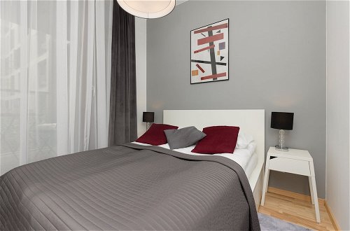 Foto 4 - Apartment With Bathub by Renters