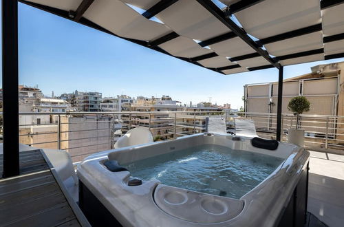 Photo 58 - Jacuzzi Lux Penthouse P Faliro