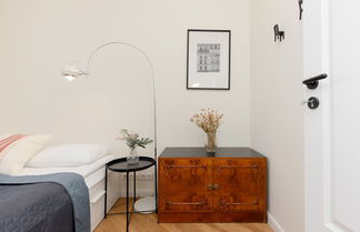 Photo 3 - Atmospheric Apartment by Renters