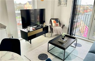 Foto 1 - Stunning 1-bed Short Let Apartment in Salford