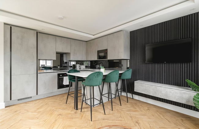 Skyvillion -1bed Cockfosters Near Alexandra Palace - Foto 1