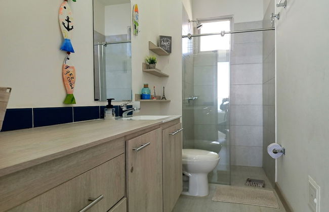 Apartasuites Sierra Beach - Vista al Mar - Foto 17