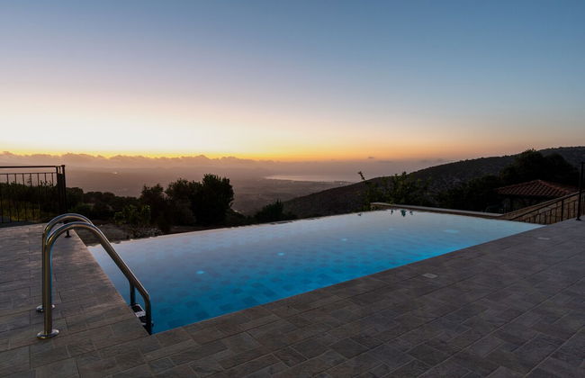Sanders View - Cozy 3-bdr Villa With Infinity Pool - Foto 25