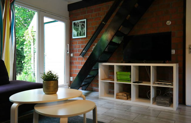 Charming Bungalow in Oostmahorn, Netherlands - Perfect for Nature Lovers - Foto 8