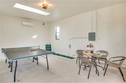 Foto 4 - Sierra Vista Home w/ Private Pool & Game Room