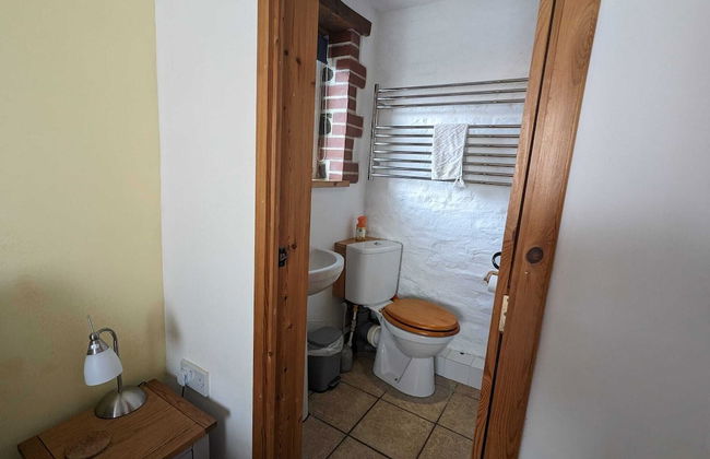 Immaculate 1-bed Cottage in Bideford - Photo 6